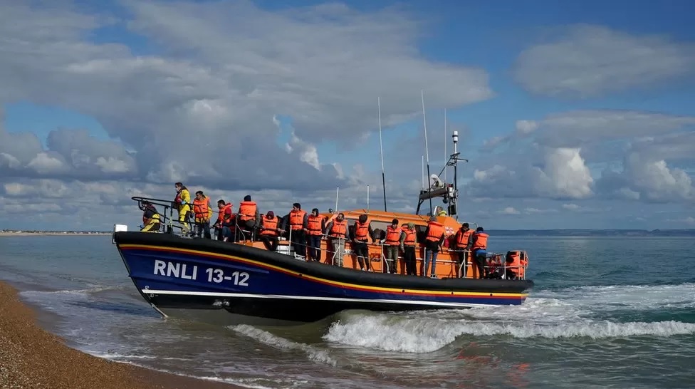 Bandat shqiptare në Britaninë e Madhe rekrutojnë anëtarë të rinj nga vendlindja