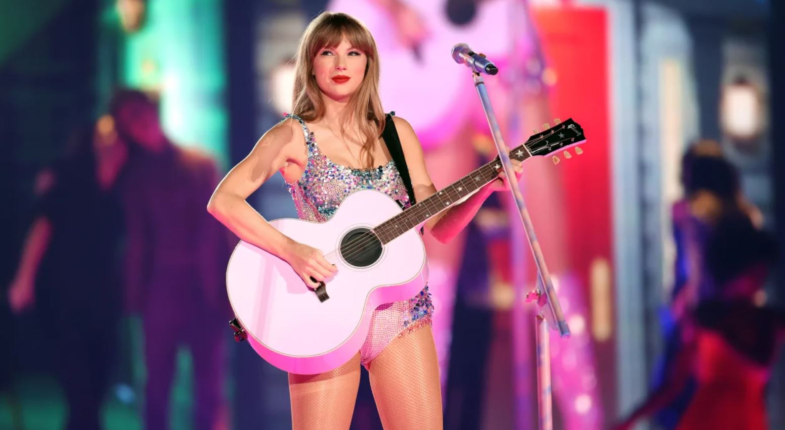 Taylor Swift nis turneun e shumëpritur “Eras”