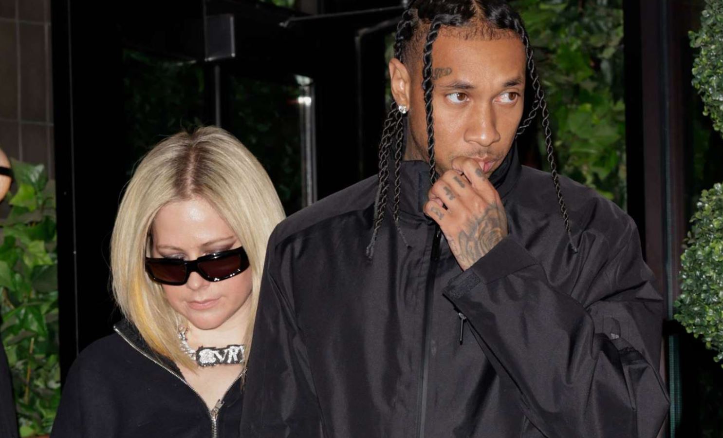 Tyga i bën dhuratë të çmuar Avril Lavigne