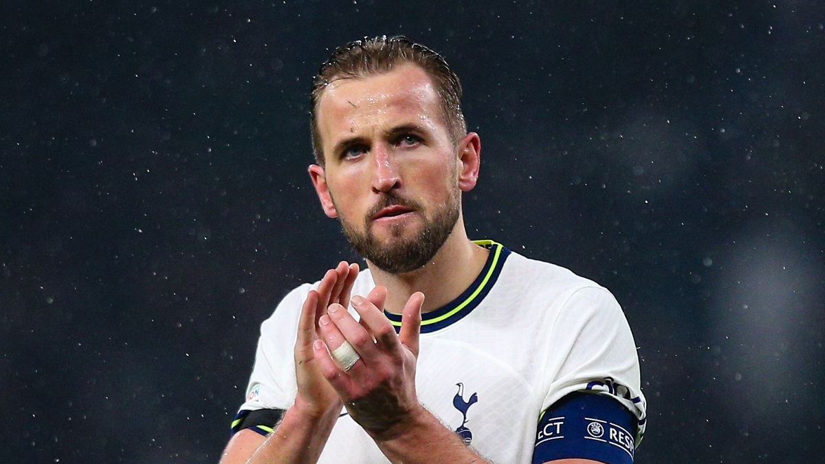 PSG i shtohet garës për Kane