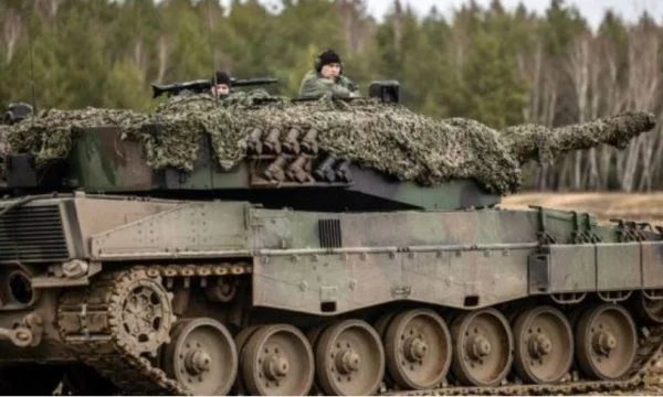 Norvegjia i dërgon Ukrainës tetë tanke “Leopard 2”