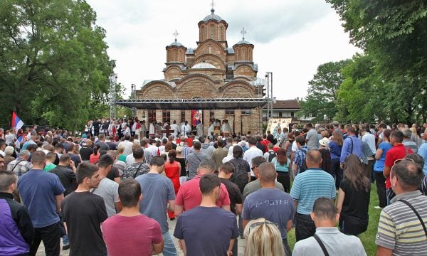 Angazhimet policore për “Vidovdanin”, ndërpritet përkohësisht qarkullimi i automjeteve në hyrje-daljet e Graçanicës