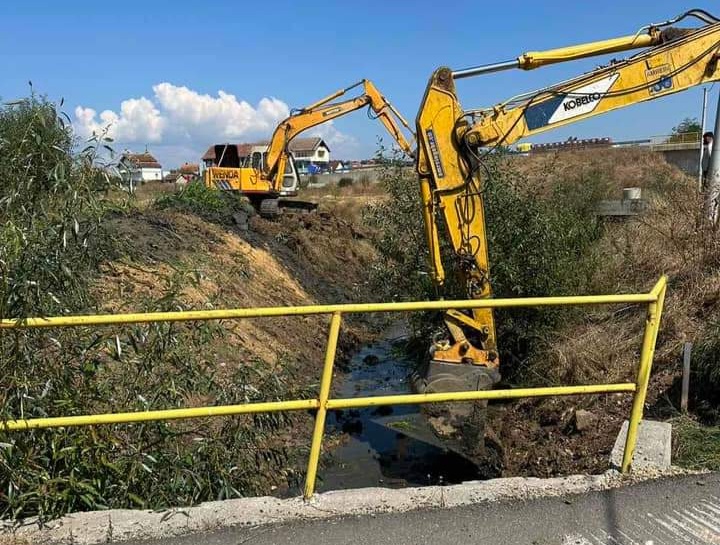 Në Vushtrri bëhet zgjerimi i lumenjve për të shmangur mundësinë e vërshimeve