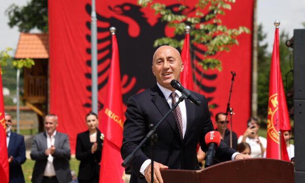 Haradinaj në Shqiponjë: Të rënët janë udhërrëfyes i yni në realizimin e ëndrrës sonë për Kosovën anëtare e NATO-s