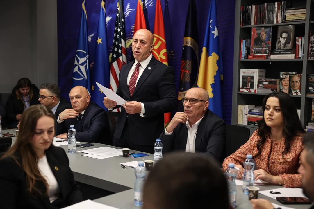 AAK miraton listën e kandidatëve për deputetë, Haradinaj: Me këtë ekip do të realizojmë anëtarësimin direkt në NATO