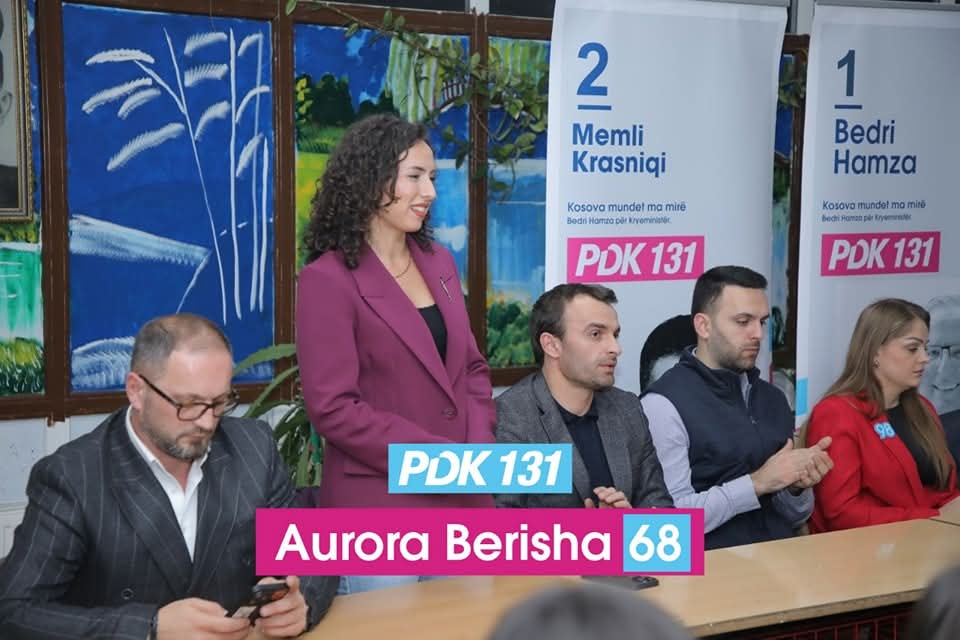 Aurora Berisha merr mbështetjen në garën për deputete nga banorët e Likoshanit dhe Gradicës