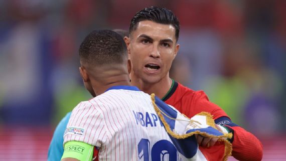 Cristiano Ronaldo: Djali im më thotë se Mbappe është më i mirë se unë