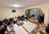 Arian Tahiri pritet nga familja Boshnjaku: Nga shtëpia në shtëpi është turi im i ri i vizitave në familjet mitrovicase