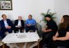 Hamza viziton familjen Mexhuani në Obiliq: Qytetarët kanë nevojë për paga më të larta dhe çmime më të ulëta, jo për propagandë e përçarje