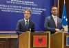 Hoxha në vizitën e parë zyrtare në Kosovë: “Kush prek Kosovën, prek Shqipërinë”