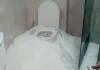 Në Drenoc të Malishevës breshëri ka depërtuar edhe në banjo të një shtëpie