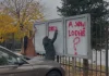 “A jeni lodhë?”, protestuesit kërkojnë dorëheqje para stacionit policor në Mitrovicë